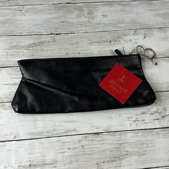 Beyoncé Black Clutch faux leather NWT Purse - Picture 1 of 4